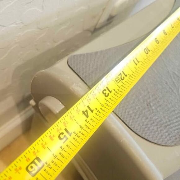 Folding Plastic Dog Stairs 15" X 13" - Picture 4 of 4